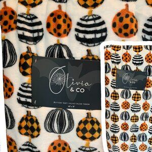 Pumpkin Velvet Plush Throw Black White Check Orange Oversized NWT